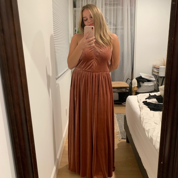 dusty rose velvet dress